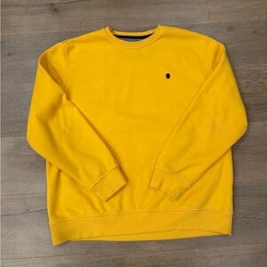 Izod Lacoste Mens The Advantage Fleece Yellow Crewneck Pullover Sweatshirt